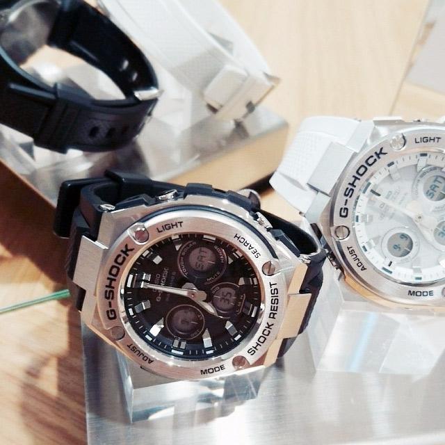 Casio GST-W310-1AER