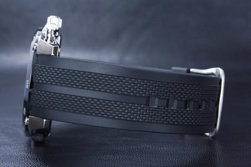 Casio EFR-557TRP-1A