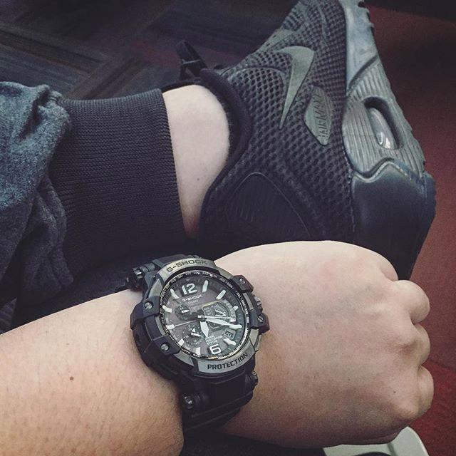 Casio GPW-1000T-1AER