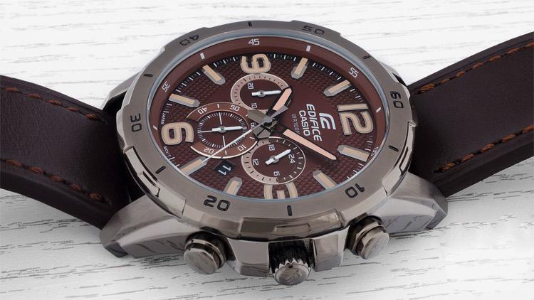 Casio EFR-538L-5A