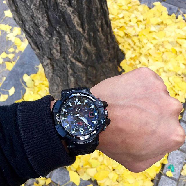 Casio GW-A1100-1AER
