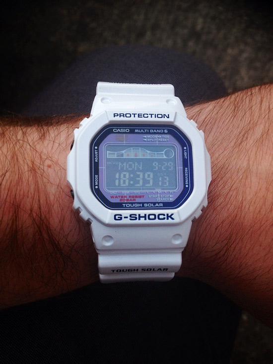 Casio GWX-5600C-7ER