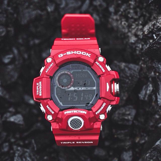 Casio GW-9400RD-4ER