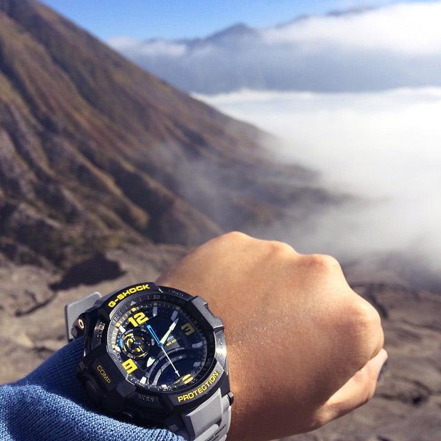 Casio GA-1000-8AER