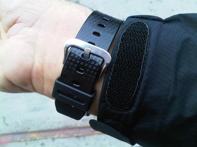 Casio DW-6900NB-1ER