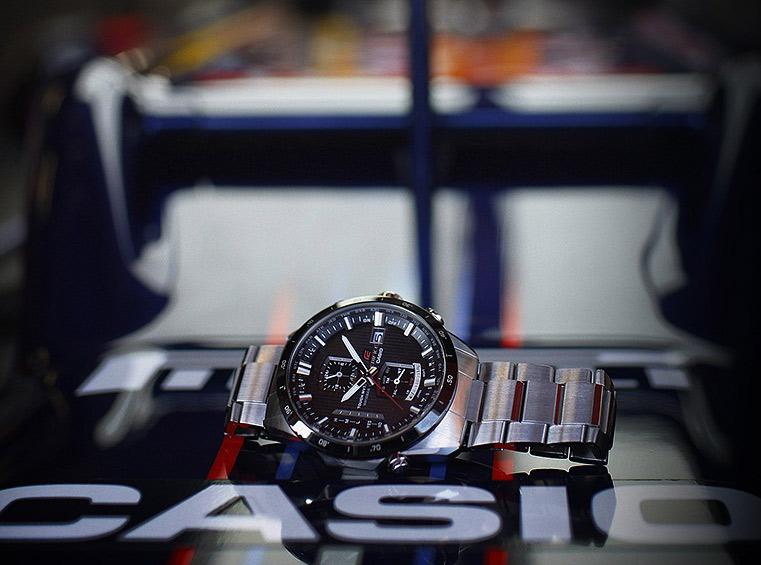 Casio EQW-A1110DB-1A