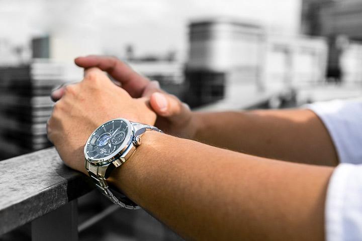 Casio EQB-600D-1A2