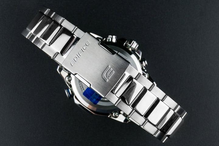 Casio EQB-600D-1A2