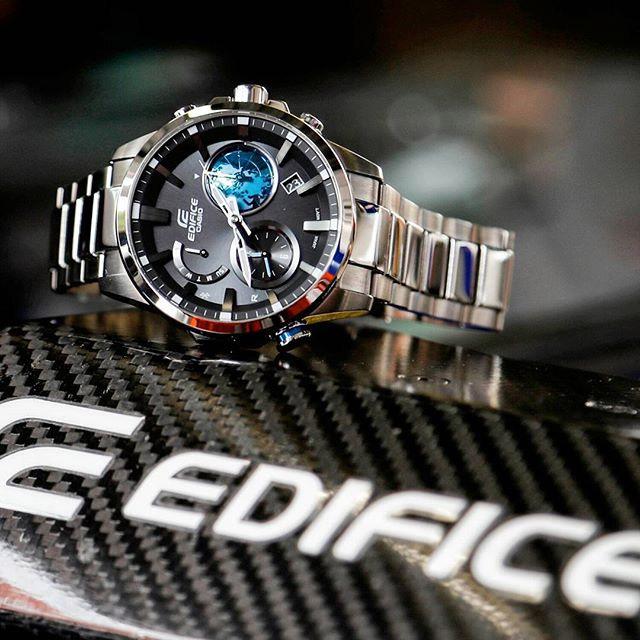 Casio EQB-600D-1A2