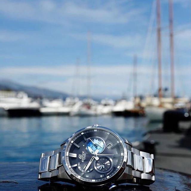 Casio EQB-600D-1A2