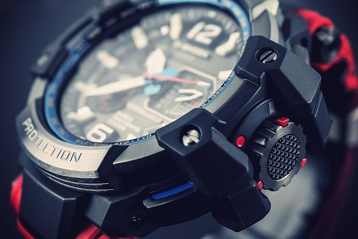 Casio GPW-1000RD-4AER