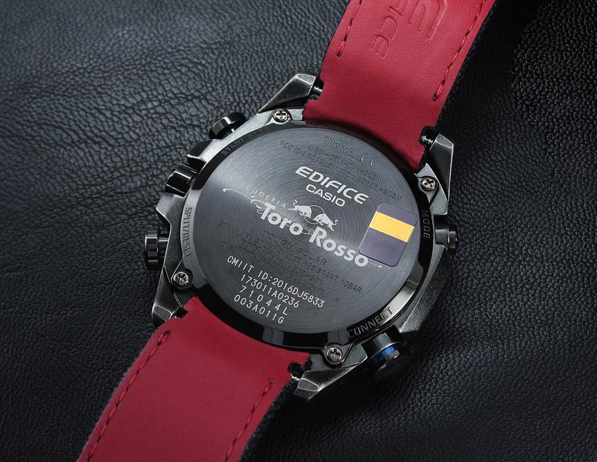 Casio EQB-501TRC-1A