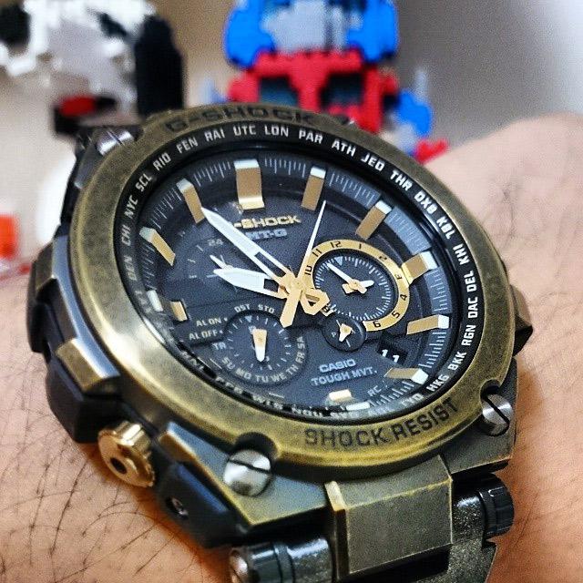 Casio MTG-S1000BS-1AER