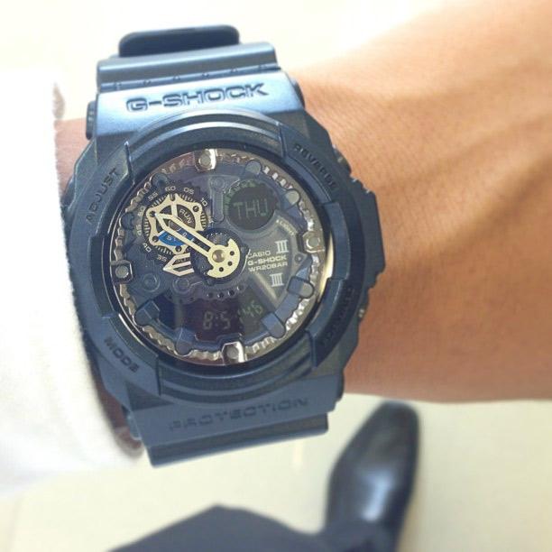 Casio GA-300A-2AER