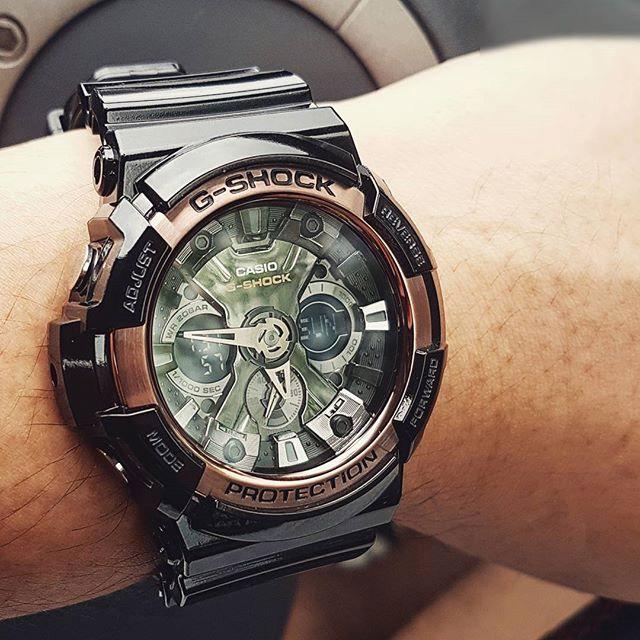 Casio GA-200RG-1AER