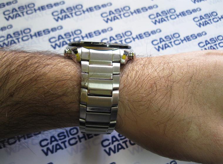 Casio EQW-T620RB-1A
