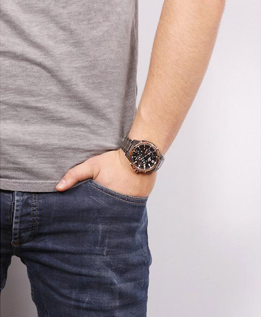 Casio EQB-510RBM-1A