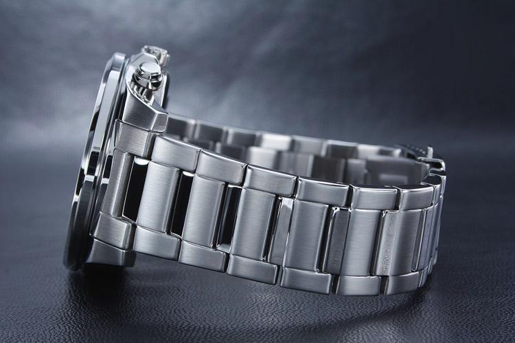 Casio EFR-543D-1A4