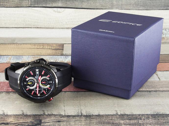Casio EFR-536PB-1A3