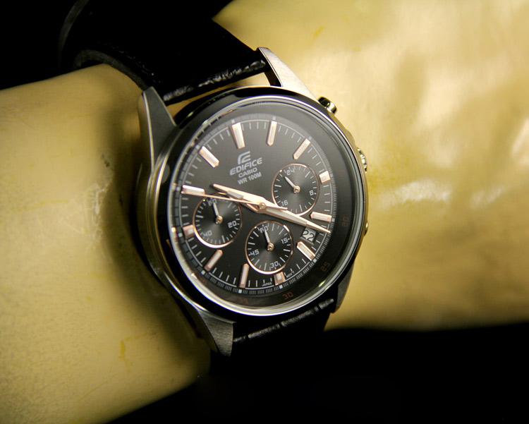 Casio EFR-527L-1A