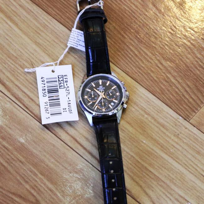 Casio EFR-527L-1A
