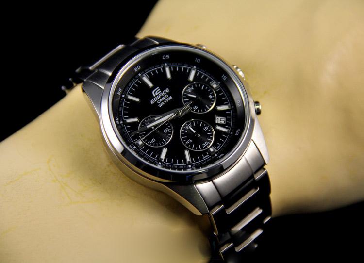 Casio EFR-527D-1A