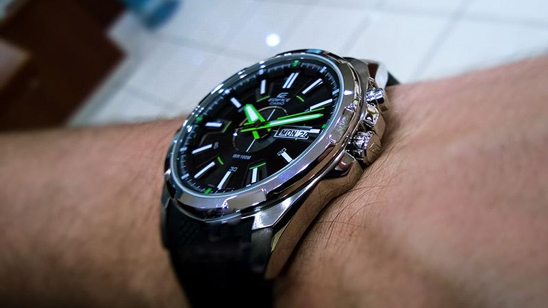 Casio EFR-102-1A3
