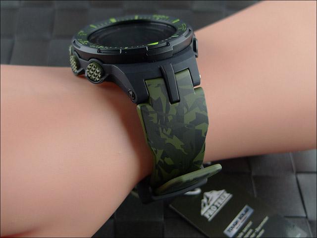 Casio PRG-300CM-3ER