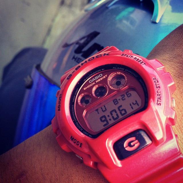 Casio DW-6900MF-4ER