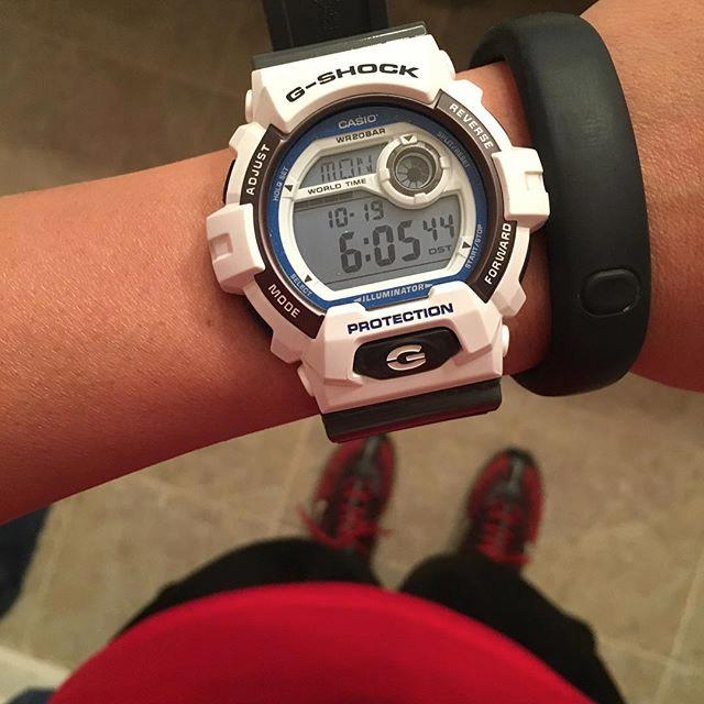 Casio G-8900SC-7DR