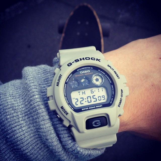 Casio DW-6900SD-8ER