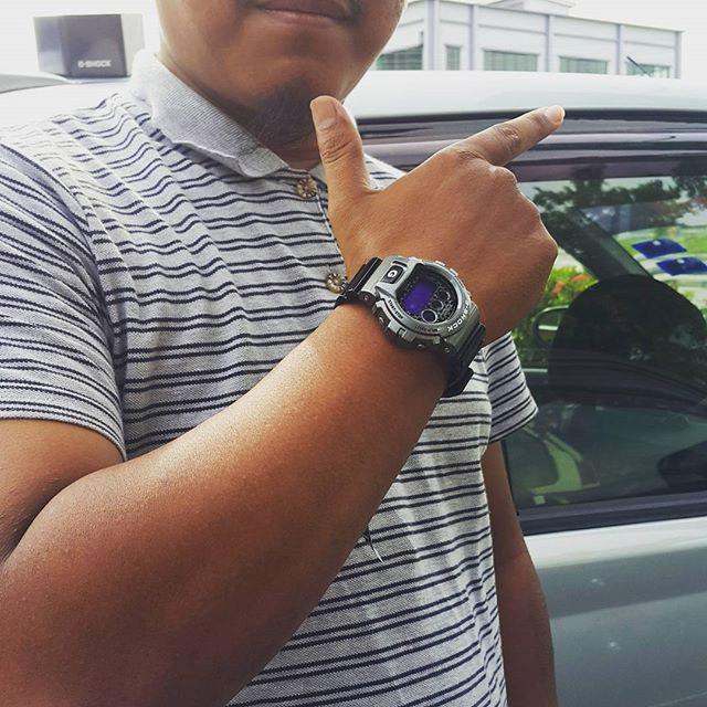 Casio DW-6900SC-8ER