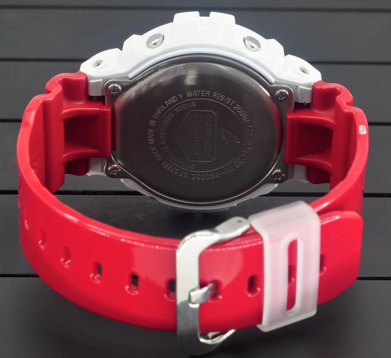 Casio DW-6900SC-7ER