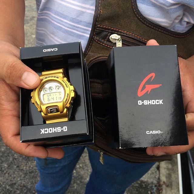 Casio DW-6900GD-9ER