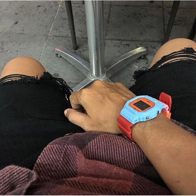 Casio DW-5600PR-4ER