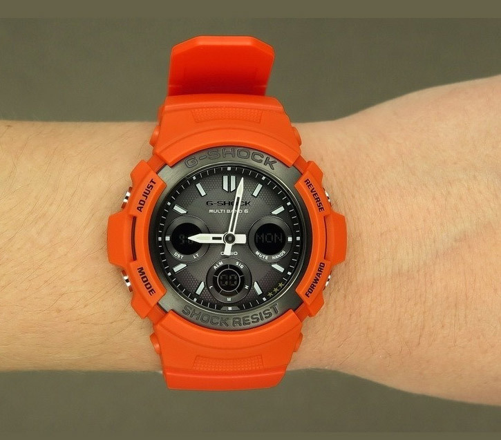 Casio AWG-M100MR-4AER
