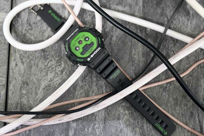 Casio DW-5900RS-1ER