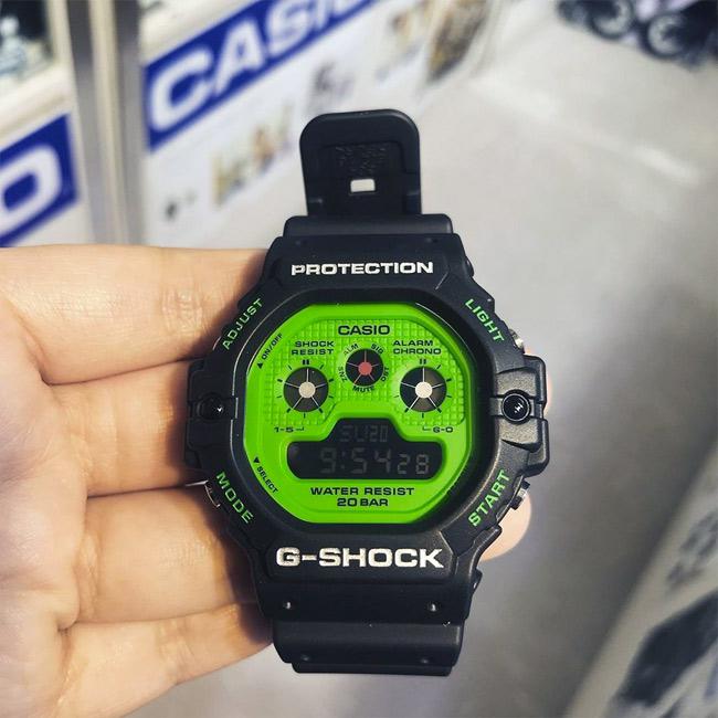 Casio DW-5900RS-1ER