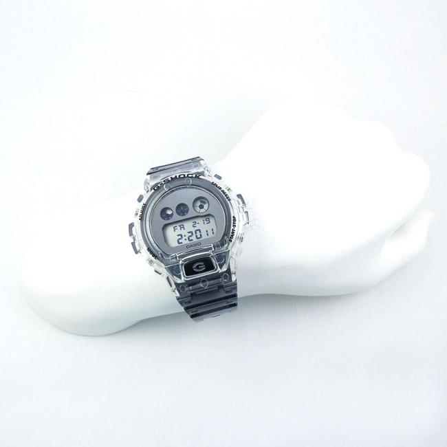 Casio DW-6900SK-1ER