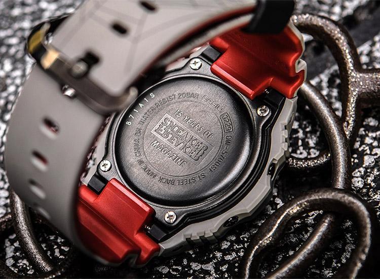 Casio DW-5700SF-1ER