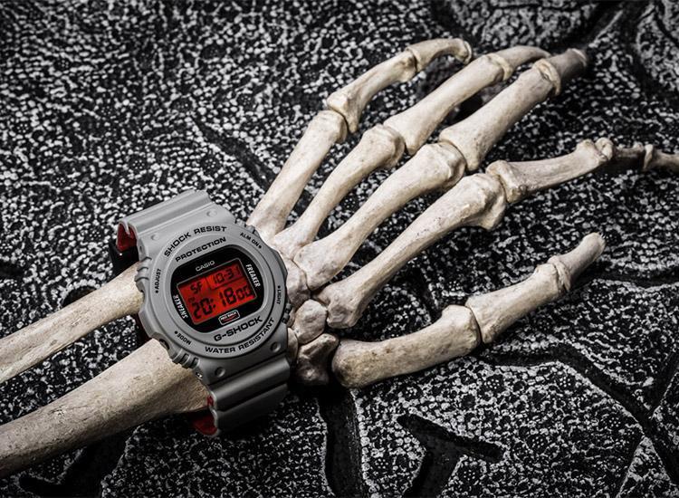 Casio DW-5700SF-1ER