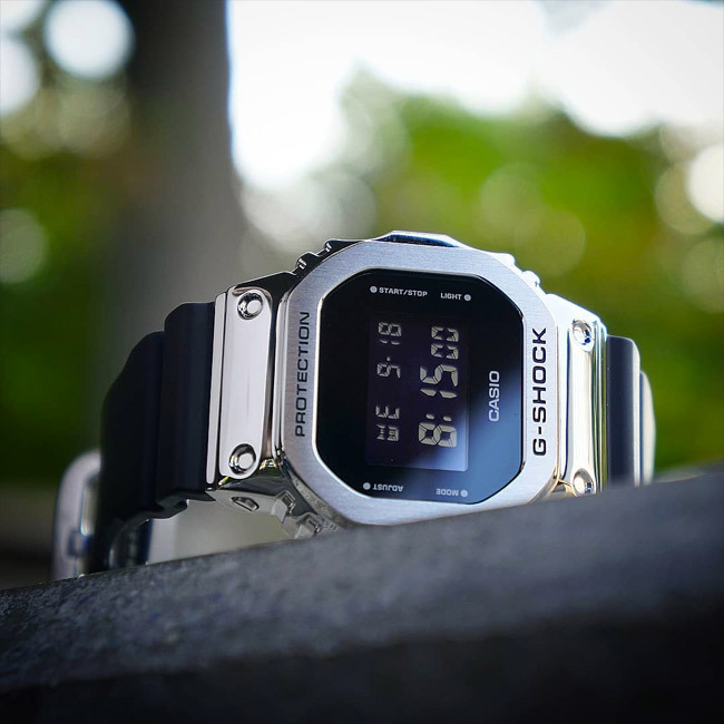 Casio GM-5600-1ER