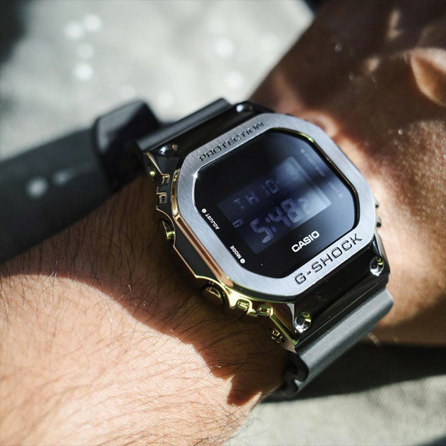 Casio GM-5600-1ER