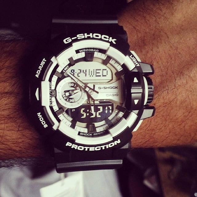 Casio GA-400-1AER