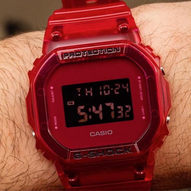 Casio DW-5600SB-4E