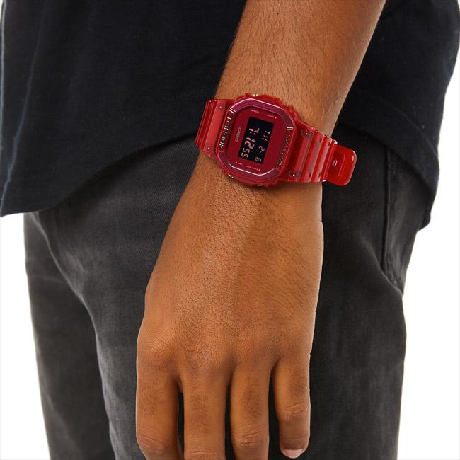 Casio DW-5600SB-4E
