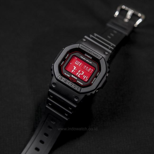 Casio GW-B5600AR-1E