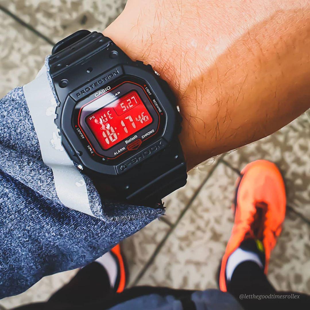 Casio GW-B5600AR-1E