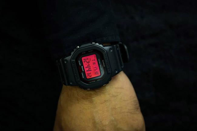 Casio GW-B5600AR-1E