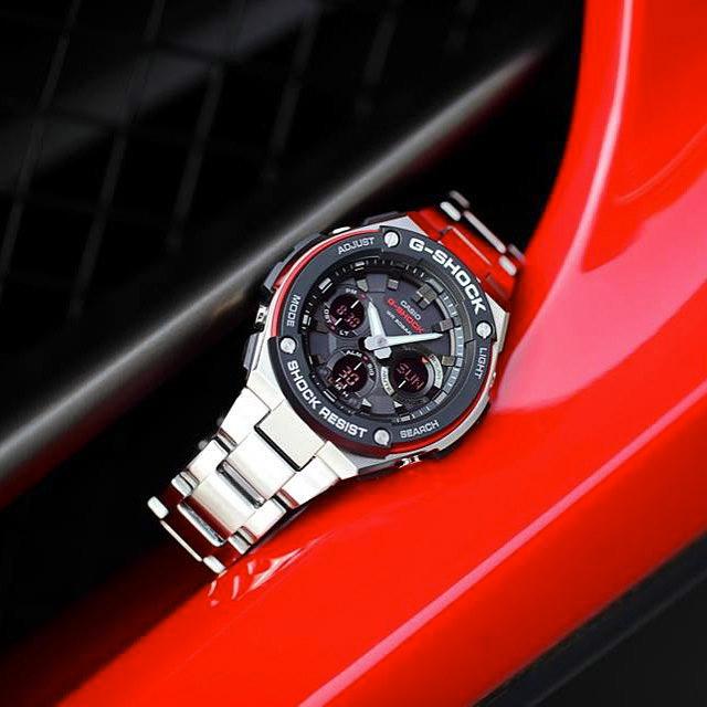 Casio GST-W100D-1A4ER
